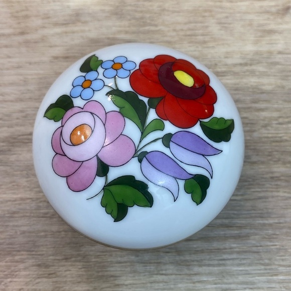 Vintage Kalosca Hungary Trinket‎ Box - Picture 2 of 8